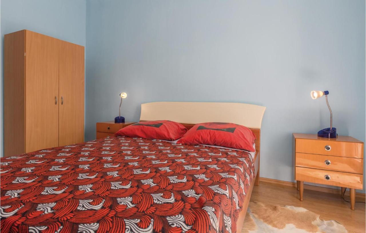 Nice Apartment In Kastel With Kitchen Екстер'єр фото